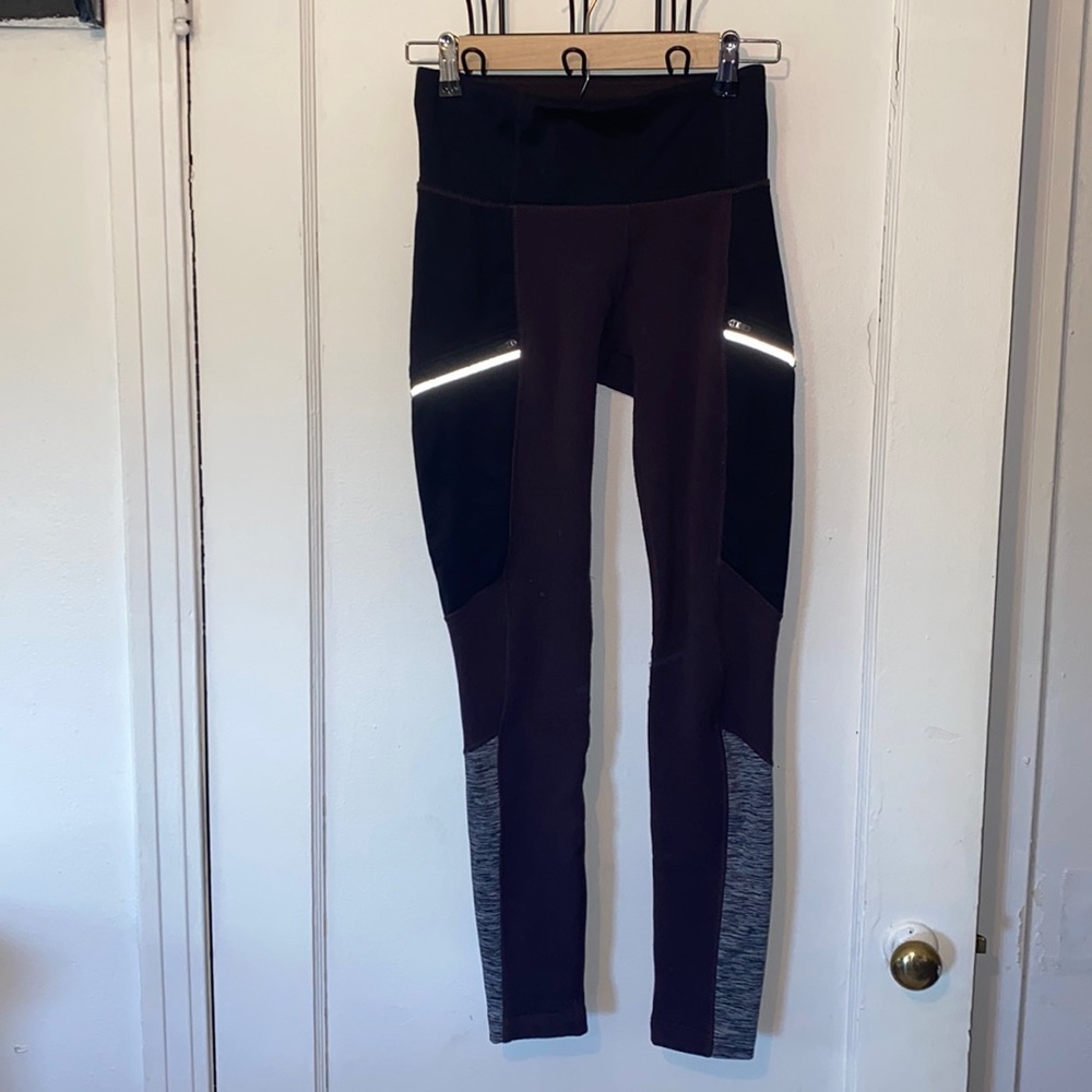 Athleta fleece lined athletic leggings with pockets
